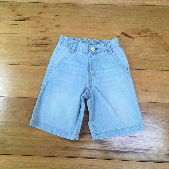 Gymboree Other - NWT Gymboree  Girls   Denim Capri Pants